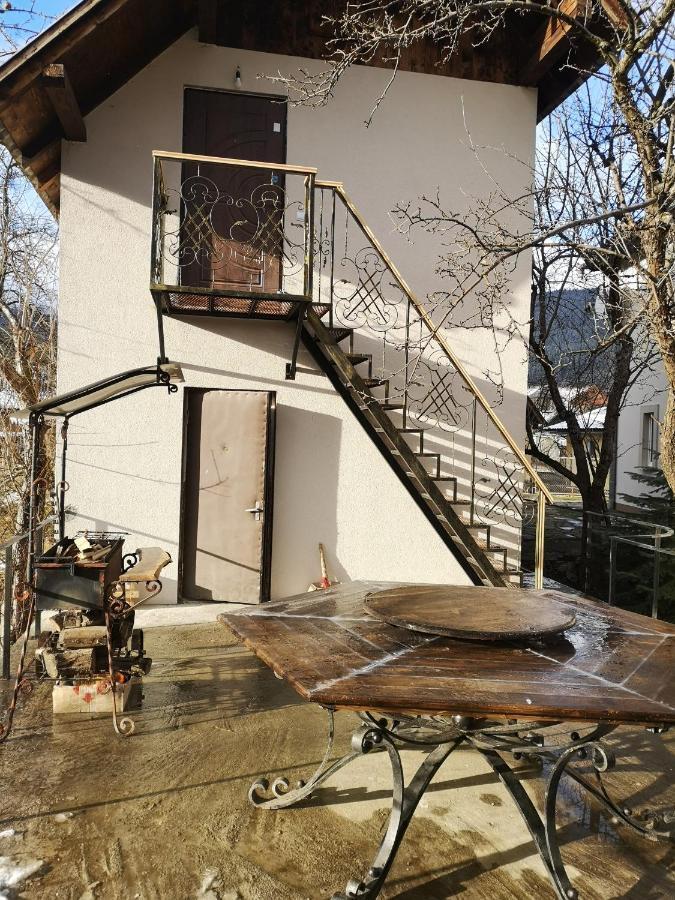 Володар Yaremche Exterior foto